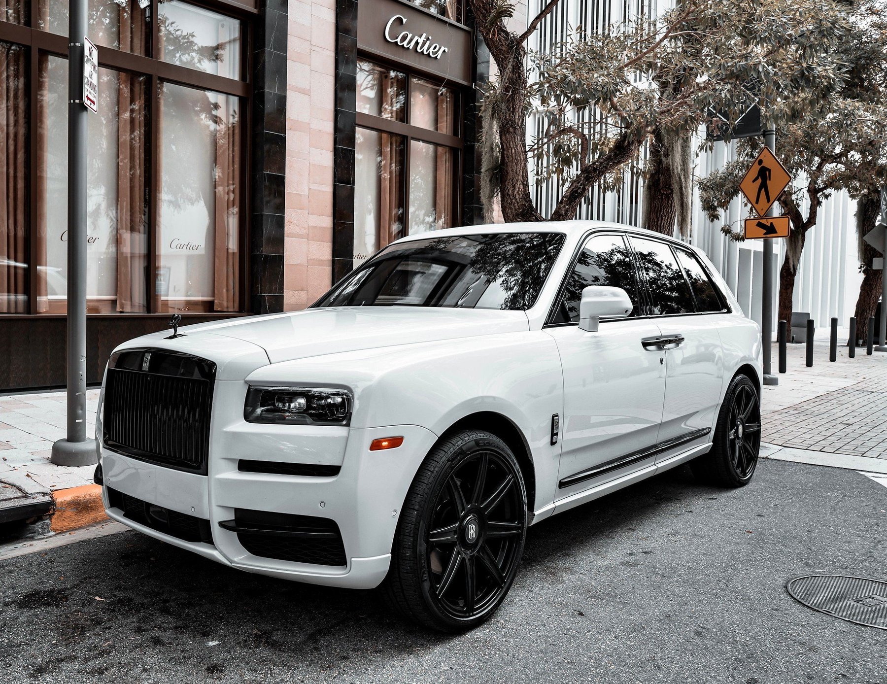 Rent a Rolls Royce Cullinan NYC