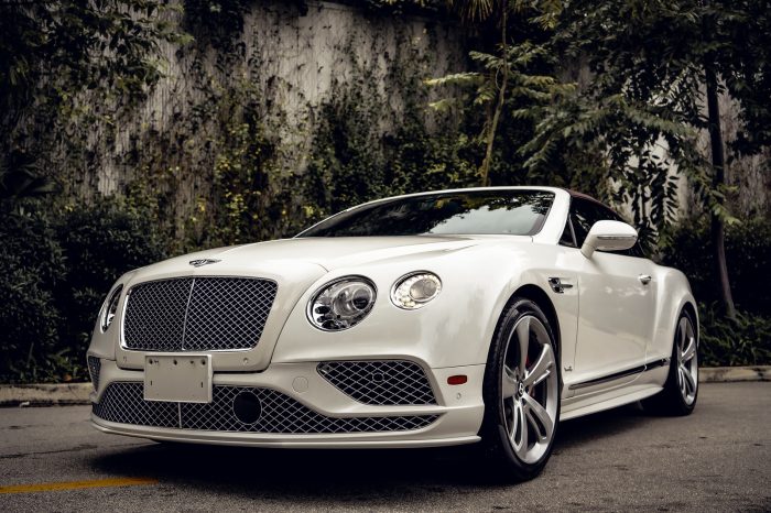 Bentley GTC Speed V12